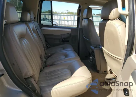 2005 Mercury Mountaineer из США, поврежденный, VIN 4M2DU86E65UJ02808